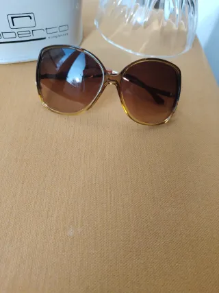 Gafas de sol Roberto marrones y doradas