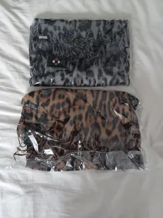 Sciarpe con stampa animalier