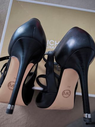 Zapatos Michael Kors Negros Tacón