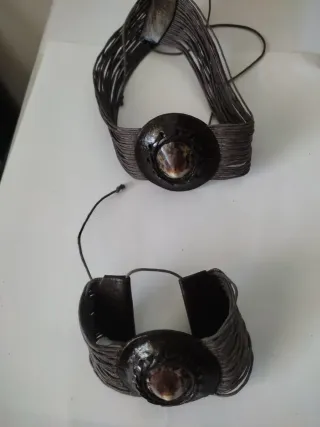 Conjunto Gargantilla y Pulsera en cuero y concha