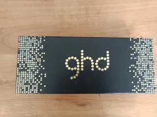 Plancha GHD Gold Max Styler Negra y Dorada