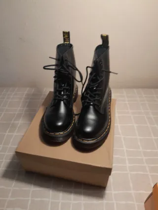 Botas Dr. Martens Negras Talla 38