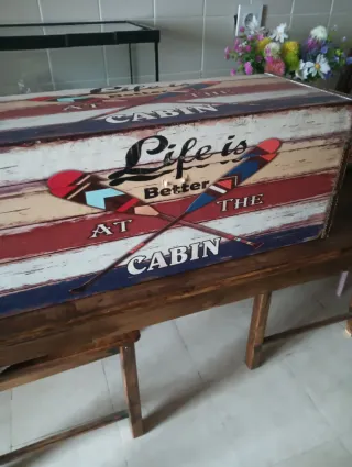 Baúl decorativo madera y metal