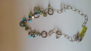 Collar Zamak con Abalorios en verde y azul