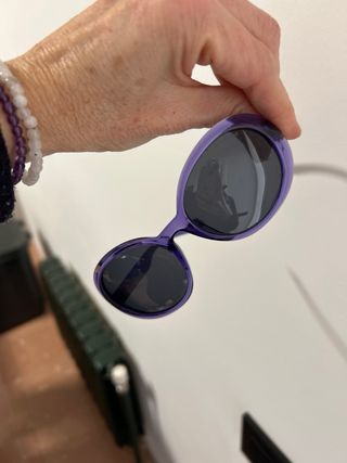 Gafas de sol Polaroid Morado/Negro. Niña/ niño