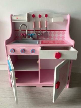 Cocinita de madera Imaginarium rosa