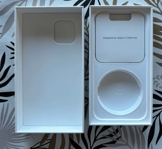 Caja original iPhone 12