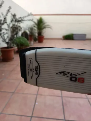 Esquís de montaña y pista