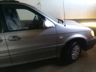 KIA Carnival 2004
