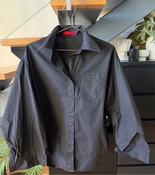 Camisa CH Negra Talla XL