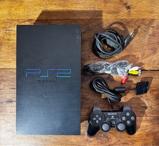 Ps2 Fat Negra con Mando y Cables