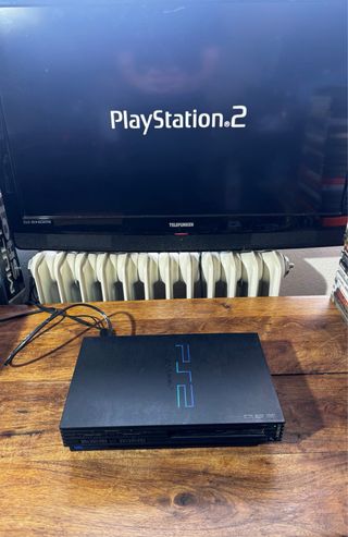 Ps2 Fat Negra con Mando y Cables