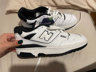 Zapatillas New Balance 550 Blancas y Negras