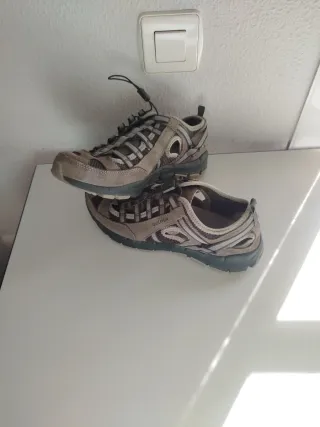 Zapatos senderismo Quechua Talla 40