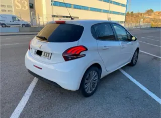 Peugeot 208 2018
