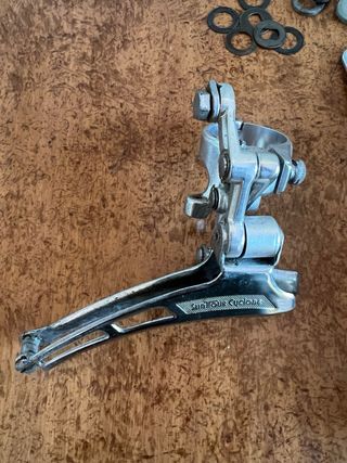 Grupo Suntour Cyclone Clásica Carretera