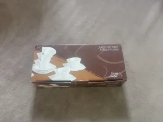 Juego de café 6 tazas y 6 platos