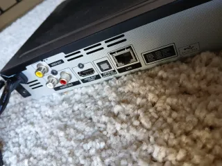 LG BD660, Blu-ray y DVD en excelente estado