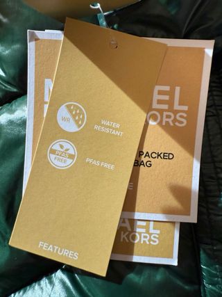 Chaqueta Michael Kors verde packable Talla S