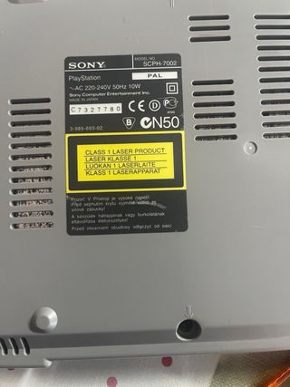 Consola Sony PlayStation 1 completa