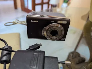 Cámara Sanyo VPC T700EXT