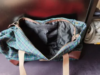 Bolso de viaje de tela a cuadros. Gabol. Nuevo
