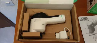 Lijadora BLACK+DECKER Reviva 12V