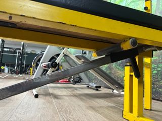 Banco de pesas SALTER amarillo