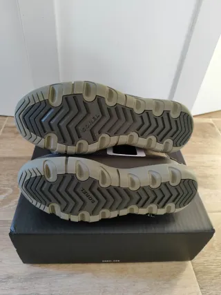 Botas Sorel Talla 37 Gris y verde