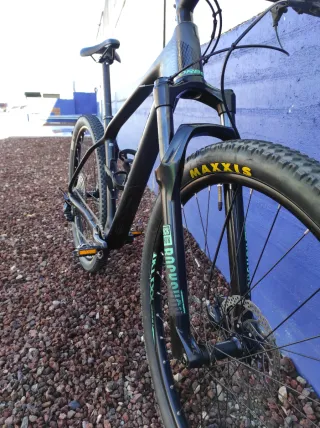 Orbea Alma M50 Grafito-Mate