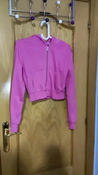 Sudadera rosa con cremallera