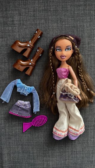 Bratz Yasmin Edición Especial Completa