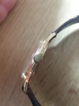 Reloj Festina 17 Rubis Antimagnético Dorado