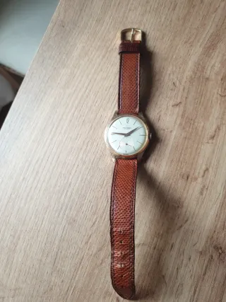 Reloj Festina 17 Rubis Antimagnético Dorado