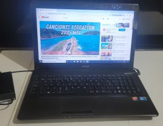 Portatile Asus 15,6 pollici con processore i5