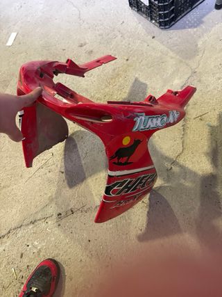 Carenado Yamaha Aerox Rojo