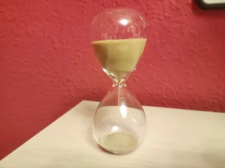 Reloj de arena de cristal