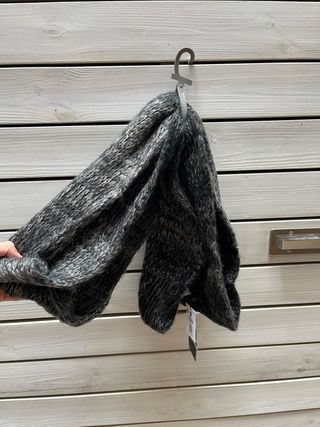 Bufanda de chico gris y negra
