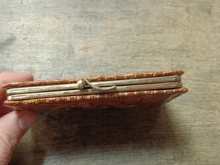 Monedero antiguo de piel figura torero y flamenco