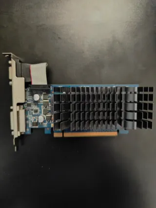 Tarjeta Gráfica Nvidia GT210