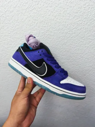 Nike Dunk Low SB Hayley Wilson