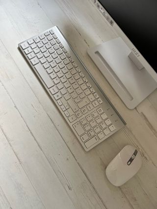 Monitor MSI PRO MP273 + Teclado y Ratón