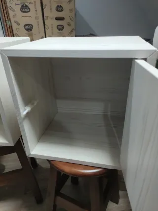 Mesitas auxiliares de madera