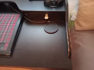 Escritorio negro madera