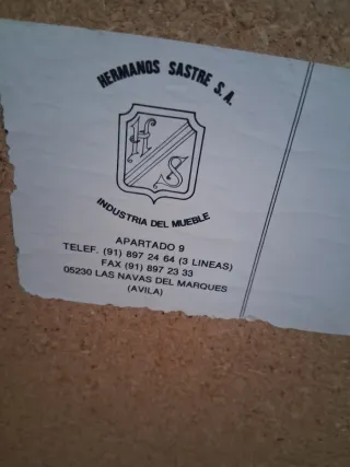 Espejo de tocador de madera y viselado