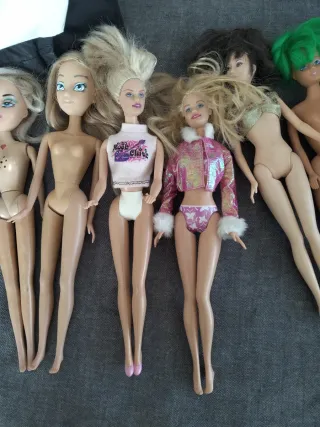 Lotto Bambole Mattel 15€ a bambola