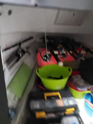 Barca de pesca ideal pasear en familia fueraborda