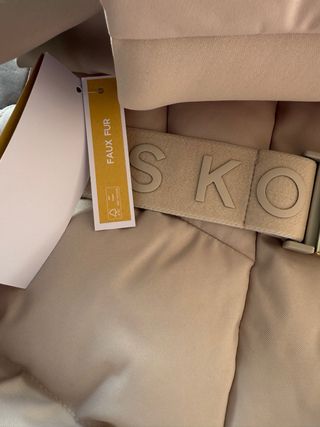 Anorak Michael Kors Beige con Cinturón