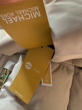 Anorak Michael Kors Beige con Cinturón