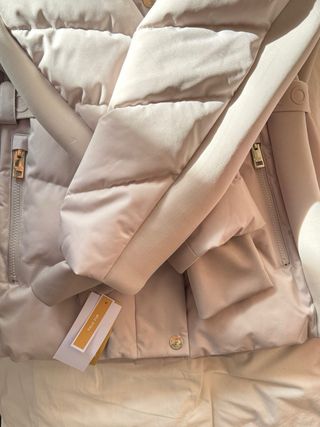 Anorak Michael Kors Beige con Cinturón